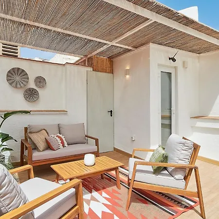 Dolores Penthouse In By Solaga Homes Apartment *